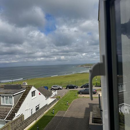 6 Ocean Gate Apartment New Quay Exteriör bild